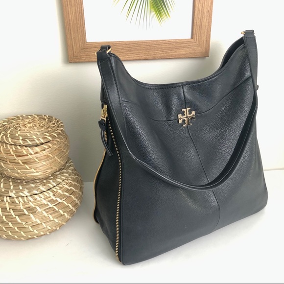 Tory Burch Handbags - Tory Burch Black Leather Expandable Hobo Bag